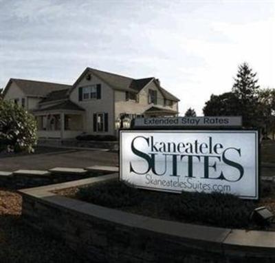 фото отеля Skaneateles Suites