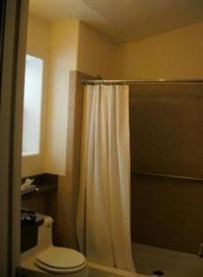 фото отеля Skaneateles Suites