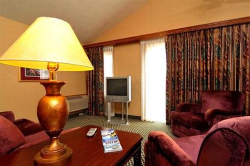 фото отеля Skaneateles Suites
