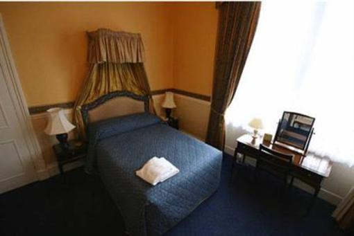 фото отеля The Edinburgh Lodge