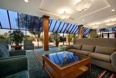 фото отеля Hilton San Bernardino