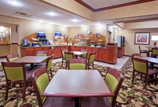 фото отеля Holiday Inn Express Hotel & Suites Troy (Ohio)