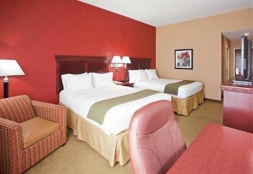 фото отеля Holiday Inn Express Hotel & Suites Troy (Ohio)