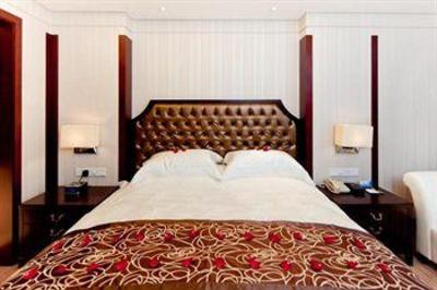 фото отеля White Horse Lake Jianguo Hotel