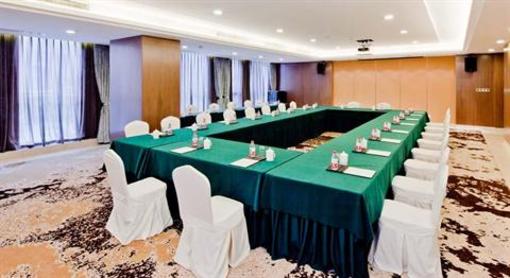 фото отеля White Horse Lake Jianguo Hotel