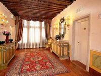 Hotel Alloggi Al Mercante Venice