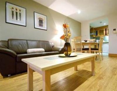 фото отеля Staycity Serviced Apartments Millennium Walk