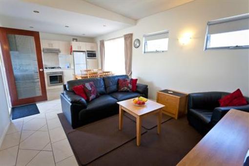 фото отеля Middleton Beach Holiday Park