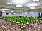 фото отеля Holiday Inn Express Hotel & Suites Hays