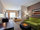 фото отеля Holiday Inn Express Hotel & Suites Hays