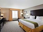 фото отеля Holiday Inn Express Hotel & Suites Hays