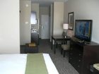 фото отеля Holiday Inn Express Hotel & Suites Hays