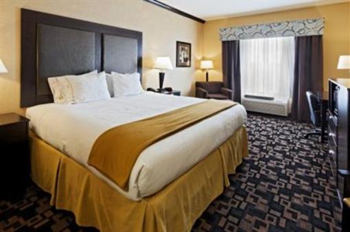 фото отеля Holiday Inn Express Hotel & Suites Glen Rose