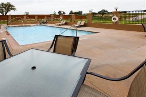 фото отеля Holiday Inn Express Hotel & Suites Glen Rose