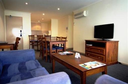 фото отеля The Parklands Apartment Hotel