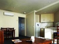 The Parklands Apartment Hotel