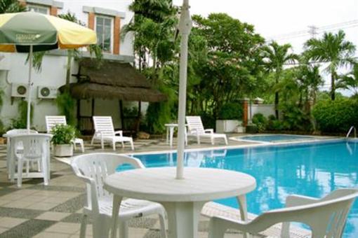 фото отеля Country Heritage Resort Hotel Surabaya