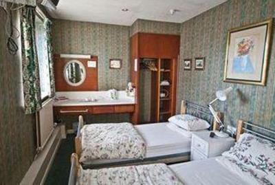 фото отеля Oakwood Bed and Breakfast Heathrow