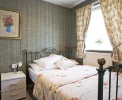 фото отеля Oakwood Bed and Breakfast Heathrow