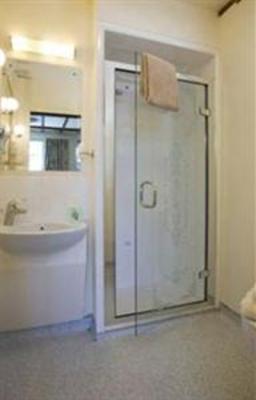 фото отеля Oakwood Bed and Breakfast Heathrow