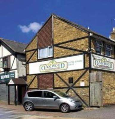 фото отеля Oakwood Bed and Breakfast Heathrow