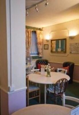 фото отеля Oakwood Bed and Breakfast Heathrow
