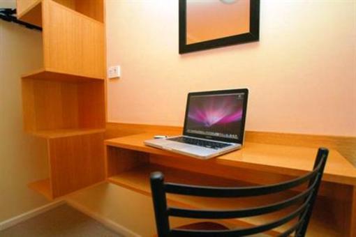 фото отеля Elphin Villas - Motel, Serviced Apartments & Villas