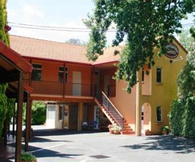 фото отеля Elphin Villas - Motel, Serviced Apartments & Villas