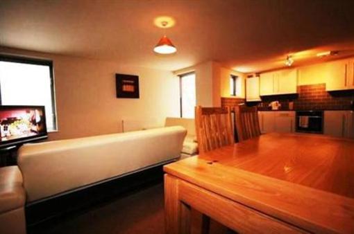 фото отеля Central Serviced Apartments Gloucester Rd