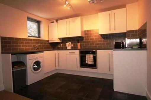 фото отеля Central Serviced Apartments Gloucester Rd