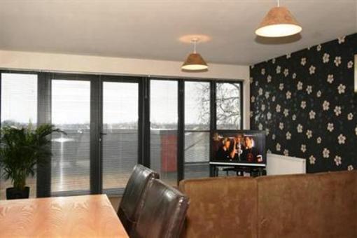 фото отеля Central Serviced Apartments Gloucester Rd