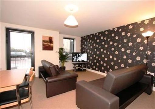 фото отеля Central Serviced Apartments Gloucester Rd