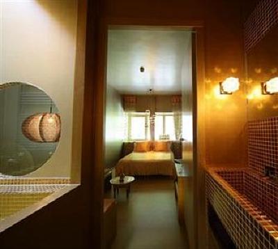 фото отеля Hotel Badhu Utrecht