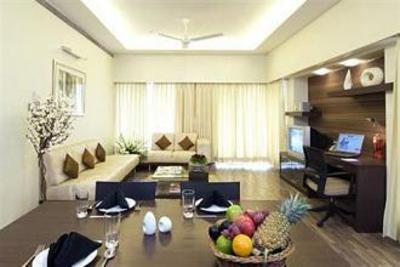 фото отеля Seasons - An Apartment Hotel