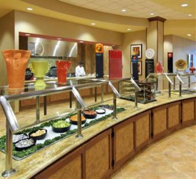 фото отеля Embassy Suites Omaha-La Vista