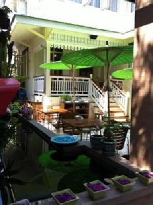 фото отеля Baan Dinso Hostel