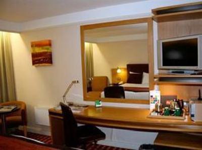 фото отеля Park Inn by Radisson Cardiff City Centre