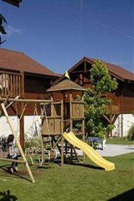 фото отеля Hotel Les Chalets D'Evian