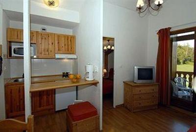 фото отеля Hotel Les Chalets D'Evian