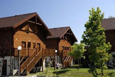 фото отеля Hotel Les Chalets D'Evian