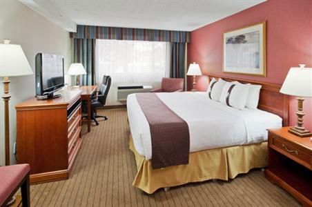 фото отеля Holiday Inn Hinton