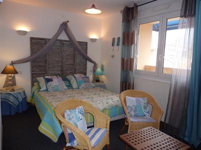 фото отеля Hotel Les Embruns Les Sables-d'Olonne