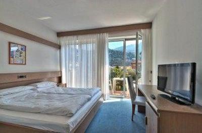 фото отеля Hotel Ideal Nago-Torbole