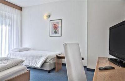 фото отеля Hotel Ideal Nago-Torbole