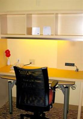 фото отеля TownePlace Suites Rochester