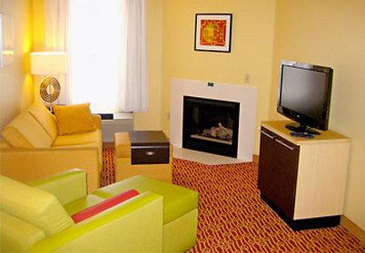 фото отеля TownePlace Suites Rochester