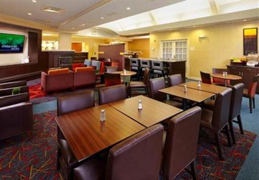 фото отеля Residence Inn State College