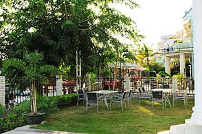 фото отеля Golden Beach Villa Sanya