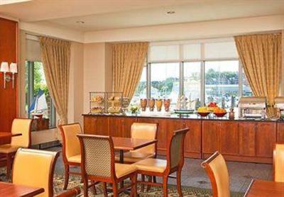 фото отеля Marriott Residence Inn Boston Harbor on Tudor Wharf