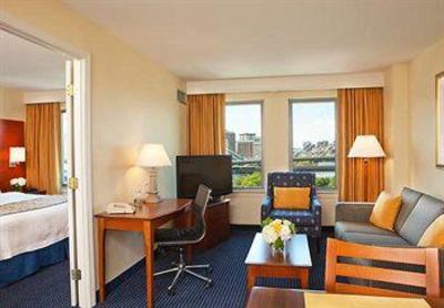 фото отеля Marriott Residence Inn Boston Harbor on Tudor Wharf